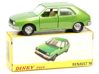 Lot 438 - DINKY TOYS (FRANCE) (1)