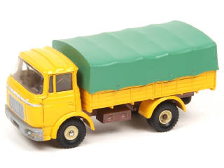Lot 414 - DINKY TOYS (FRANCE) (1)