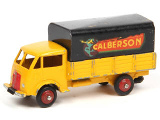 Lot 406 - DINKY TOYS (FRANCE) (1)