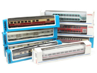 Lot 404 - MÄRKLIN 'HO' (ALLEMAGNE) (8)
