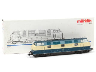 Lot 332 - MÄRKLIN 'HO' (ALLEMAGNE) (1)