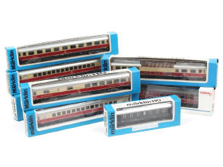 Lot 418 - MÄRKLIN 'HO' (ALLEMAGNE) (8)