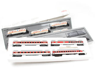 Lot 394 - MÄRKLIN 'HO' (ALLEMAGNE) (3)