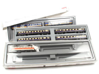 Lot 396 - MÄRKLIN 'HO' (ALLEMAGNE) (3)