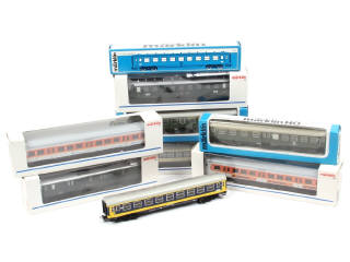 Lot 407 - MÄRKLIN 'HO' (ALLEMAGNE) (8)