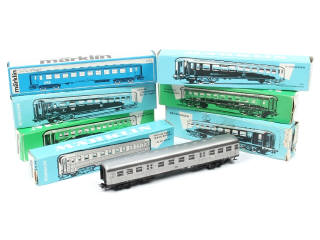 Lot 420 - MÄRKLIN 'HO' (ALLEMAGNE) (8)