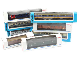 Lot 409 - MÄRKLIN 'HO' (ALLEMAGNE) (8)