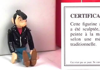 Lot 235 - PIXI (FRANCE) (1)