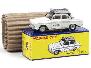 Lot 319 - CLUB DINKY FRANCE (1)