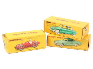 Lot 361 - DINKY TOYS (FRANCE) (3)