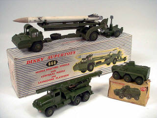 Lot 919 - DINKY TOYS GB (3)