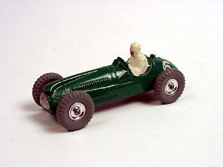 Lot 720 - DINKY TOYS (GB) (1)