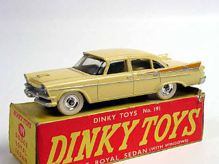 Lot 723 - DINKY TOYS GB (1)