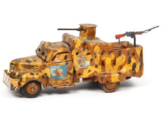 Lot 362 - DIVERS (1)