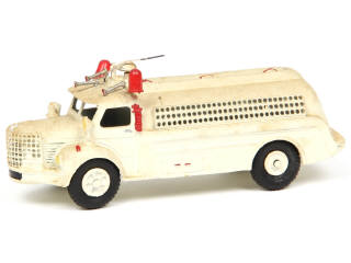 Lot 352 - DIVERS (1)