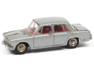 Lot 452 - DINKY TOYS (FRANCE) (1)