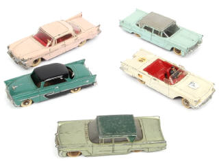 Lot 526 - DINKY TOYS (FRANCE) (5)