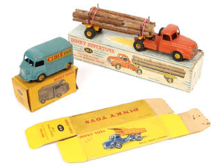Lot 518 - DINKY TOYS (FRANCE) (3)