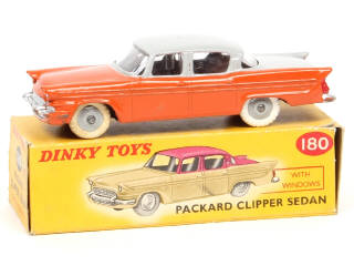 Lot 318 - DINKY TOYS (GB) (1)
