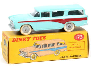 Lot 310 - DINKY TOYS (GB) (1)