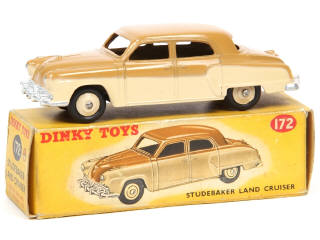 Lot 307 - DINKY TOYS (GB) (1)