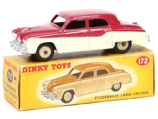 Lot 306 - DINKY TOYS (GB) (1)