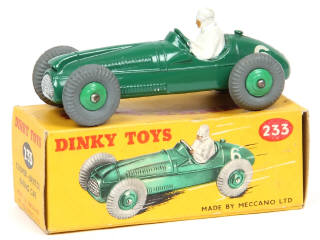 Lot 331 - DINKY TOYS (GB) (1)