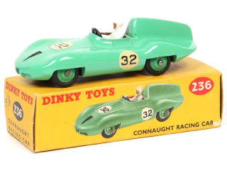 Lot 335 - DINKY TOYS (GB) (1)