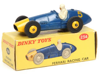 Lot 333 - DINKY TOYS (GB) (1)