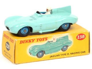 Lot 337 - DINKY TOYS (GB) (1)