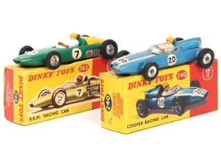 Lot 343 - DINKY TOYS (GB) (2)