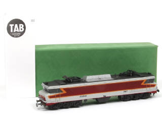 Lot 177 - T.A.B. (R. GERARD) (1)