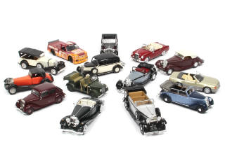 Lot 138 - DIVERS (20)