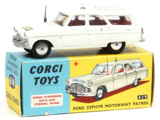 Lot 348 - CORGI TOYS (GB) (1)
