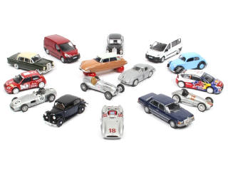 Lot 54 - DIVERS (20)