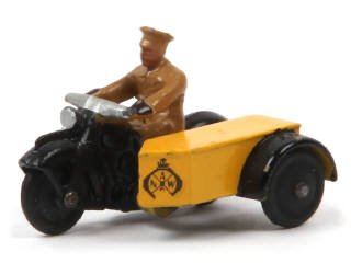 Lot 218 - DINKY TOYS (GB) (1)
