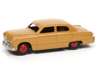 Lot 223 - DINKY TOYS (GB) (1)