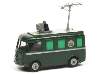 Lot 311 - DINKY TOYS (GB) (1)