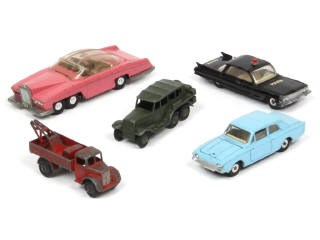 Lot 387 - DINKY TOYS (GB) (5)