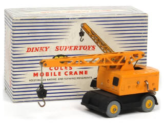 Lot 332 - DINKY TOYS (GB) (1)