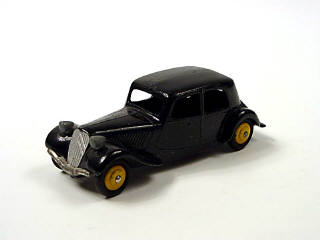 Lot 561 - DINKY TOYS (FRANCE) (1)