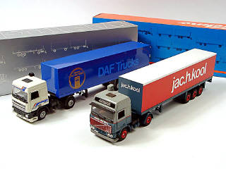 Lot 371 - TEKNO (HOLLAND) (2)