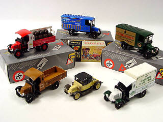 Lot 698 - CORGI TOYS (GB) (6)