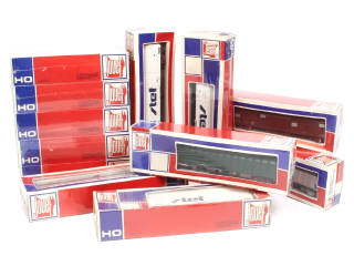 Lot 156 - JOUEF 'HO' (FRANCE) (12)