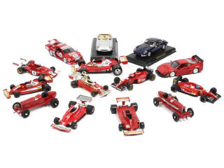 Lot 161 - DIVERS (14)