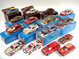 Lot 1660 - MATTEL (16)