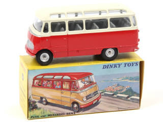Lot 273 - DINKY TOYS (FRANCE) (1)
