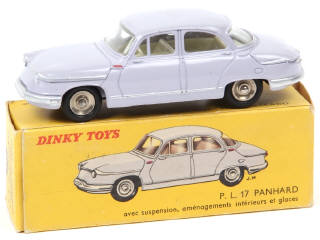 Lot 244 - DINKY TOYS (FRANCE) (1)