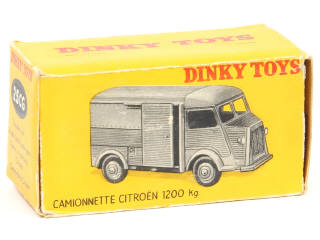 Lot 491 - DINKY TOYS (FRANCE) (1)