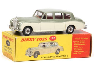 Lot 444 - DINKY TOYS (GB) (1)